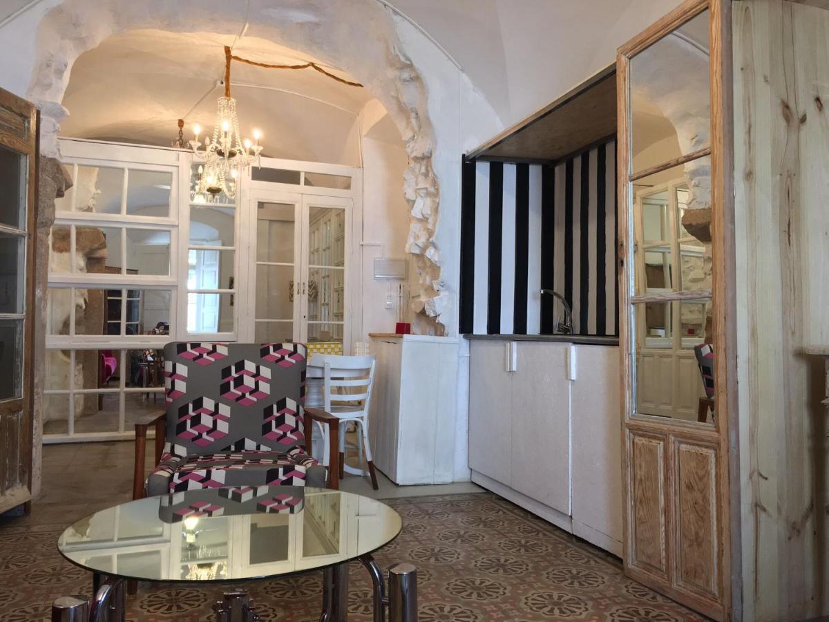Apartamentos Tukasa Vintage Caceres Exterior photo